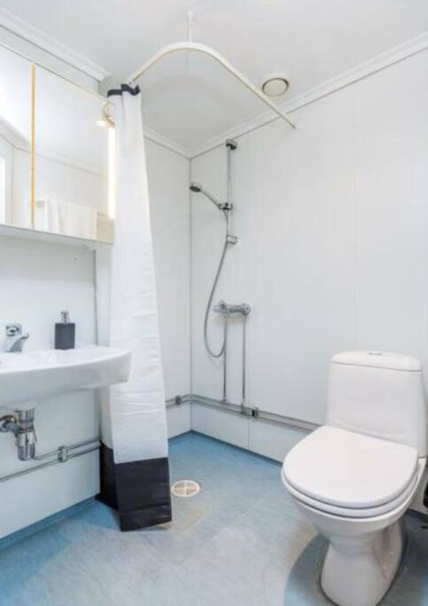 Appartamento Comfy Studio Near Airport Garder Esterno foto